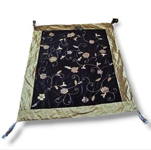 NWT Borgata Luxurious Throw